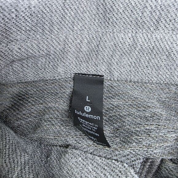 Lululemon Performance Polo Men’s Size Large Gray Knit Tech Short Sleeve Golf - Picture 6 of 6